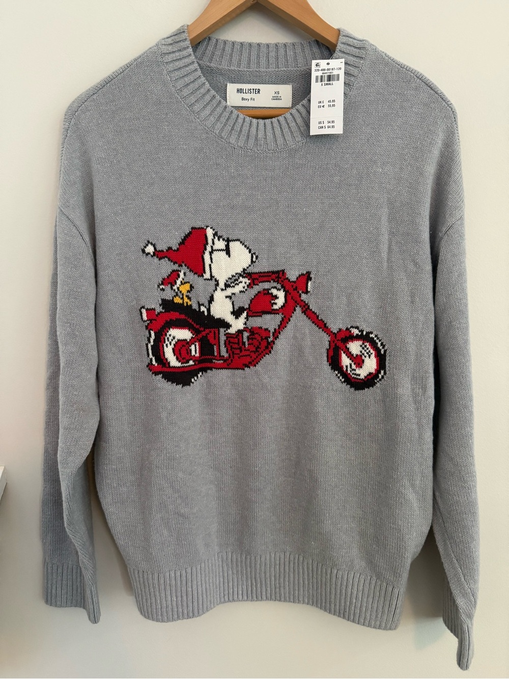 Hollister Men's Light Gray Snoopy Motorcycle Knit Sweater Boxy Fit size XS